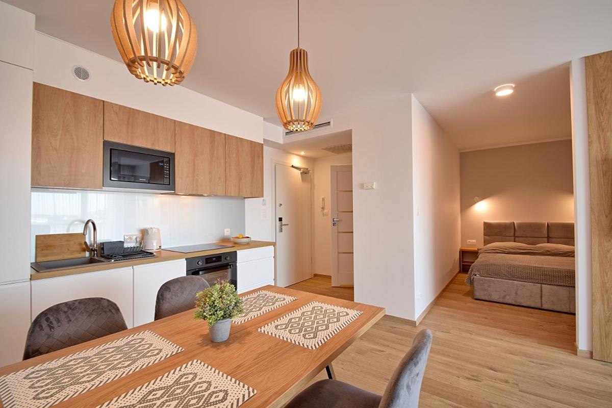 Przystan Apartamenty Сърбиново Екстериор снимка