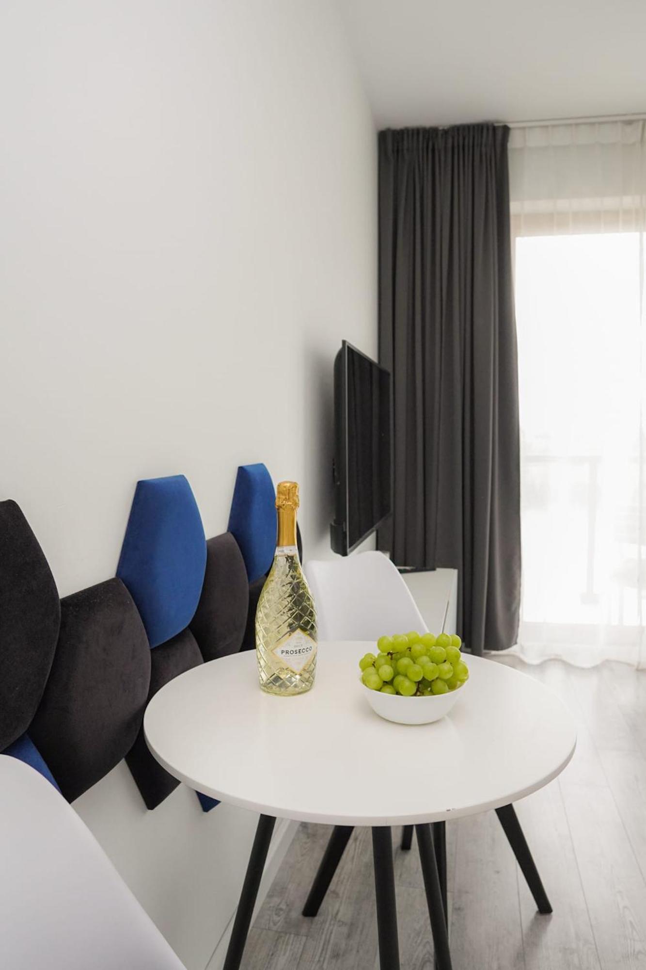 Przystan Apartamenty Сърбиново Екстериор снимка